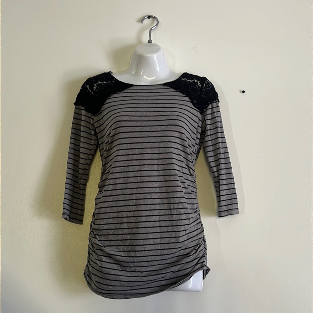 Motherhood Maternity top with lace shoulders